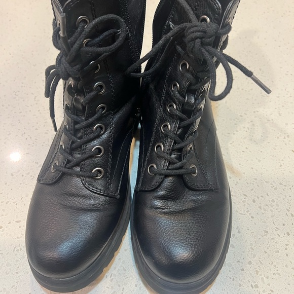 Kohl's Shoes Kohls Bowfin Black Combat Boots Poshmark